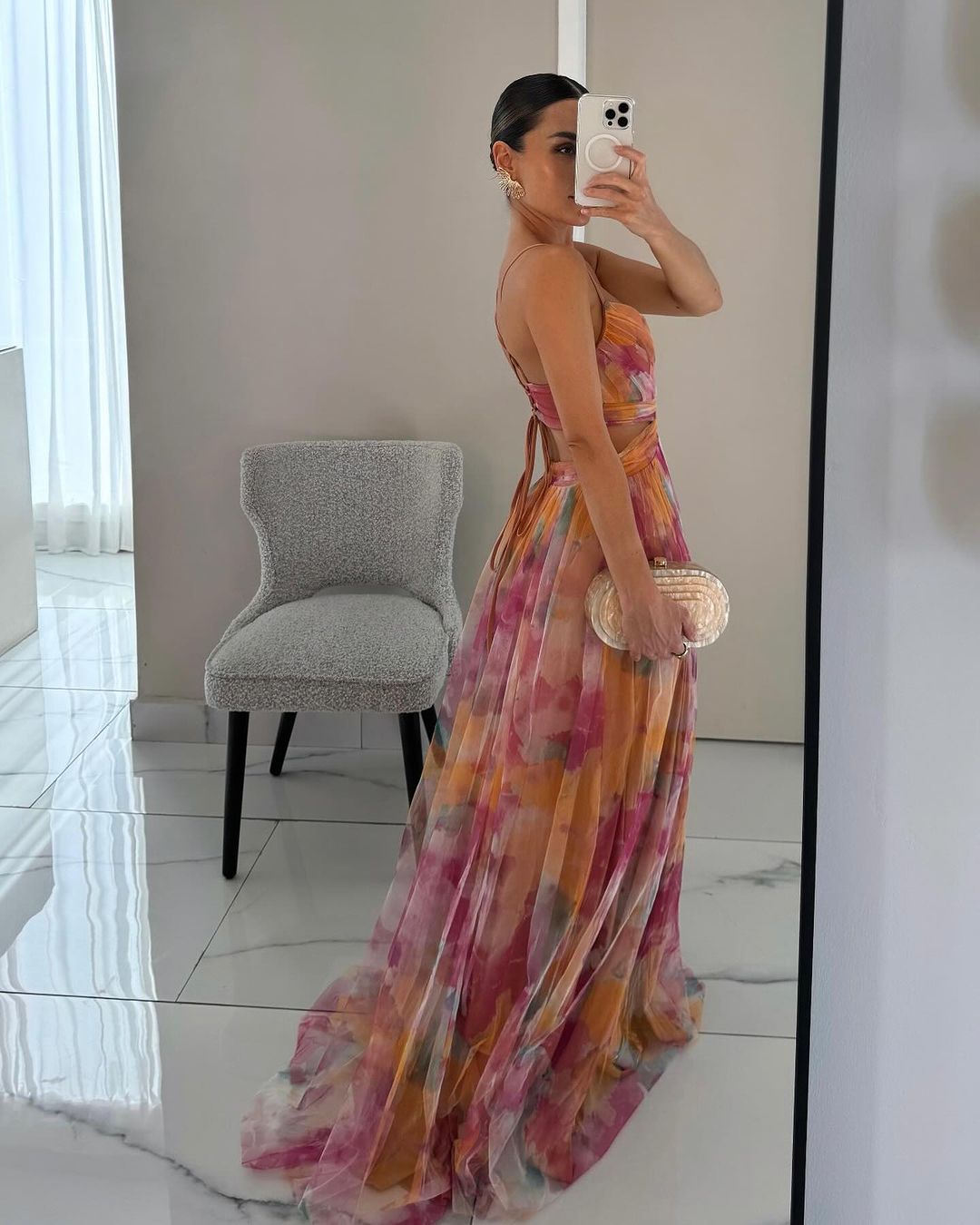 Ruth | Zauberhaftes Maxikleid mit Blumenprint