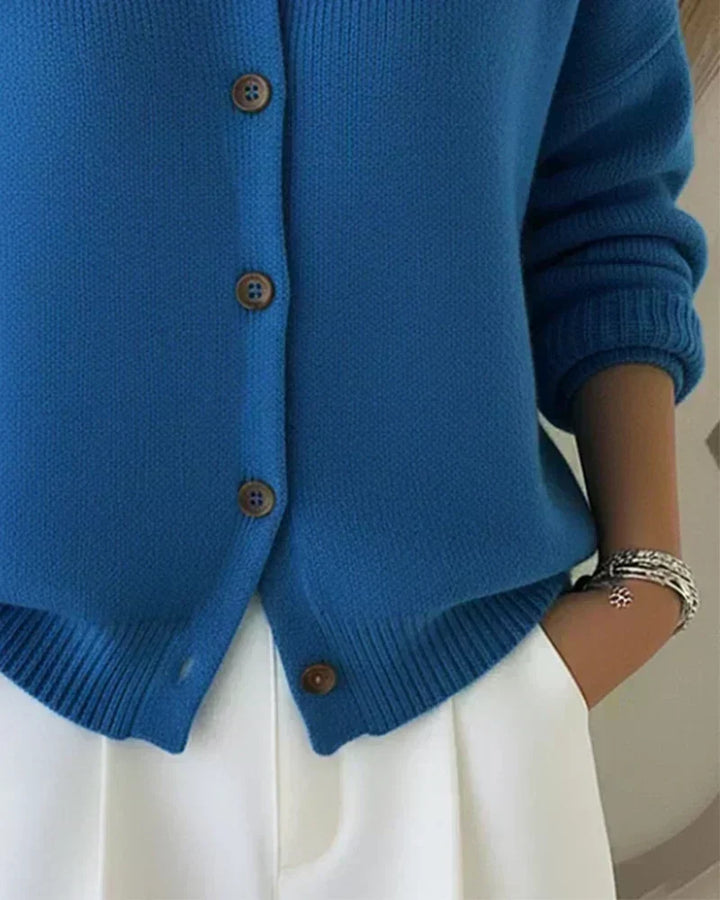 Christa | Strickjacke mit Kragen und Knopfleiste