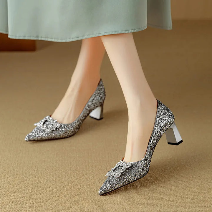Yara – Glitzer-Pumps