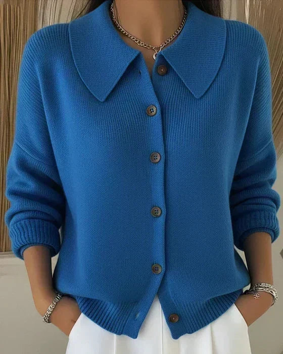 Christa | Strickjacke mit Kragen und Knopfleiste