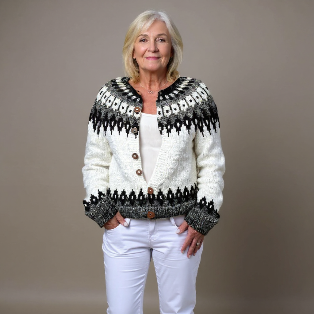 Regina | Strickjacke im isländischen Vintage-Stil