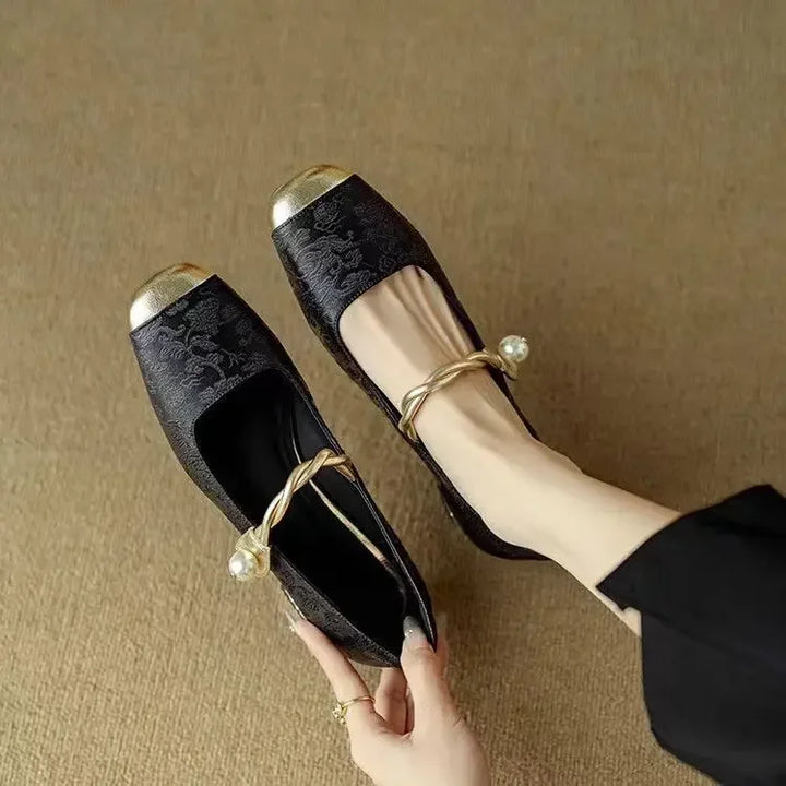 Tilda – Klassische Riemchenschuhe mit elegantem Look