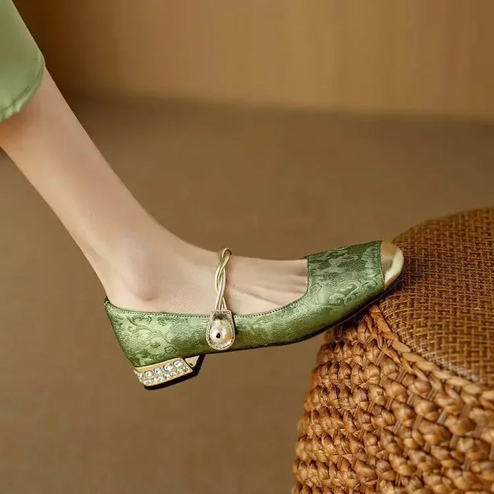 Tilda – Klassische Riemchenschuhe mit elegantem Look