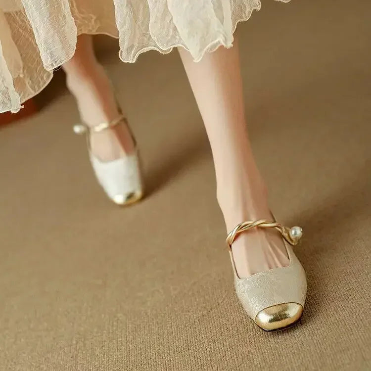 Tilda – Klassische Riemchenschuhe mit elegantem Look